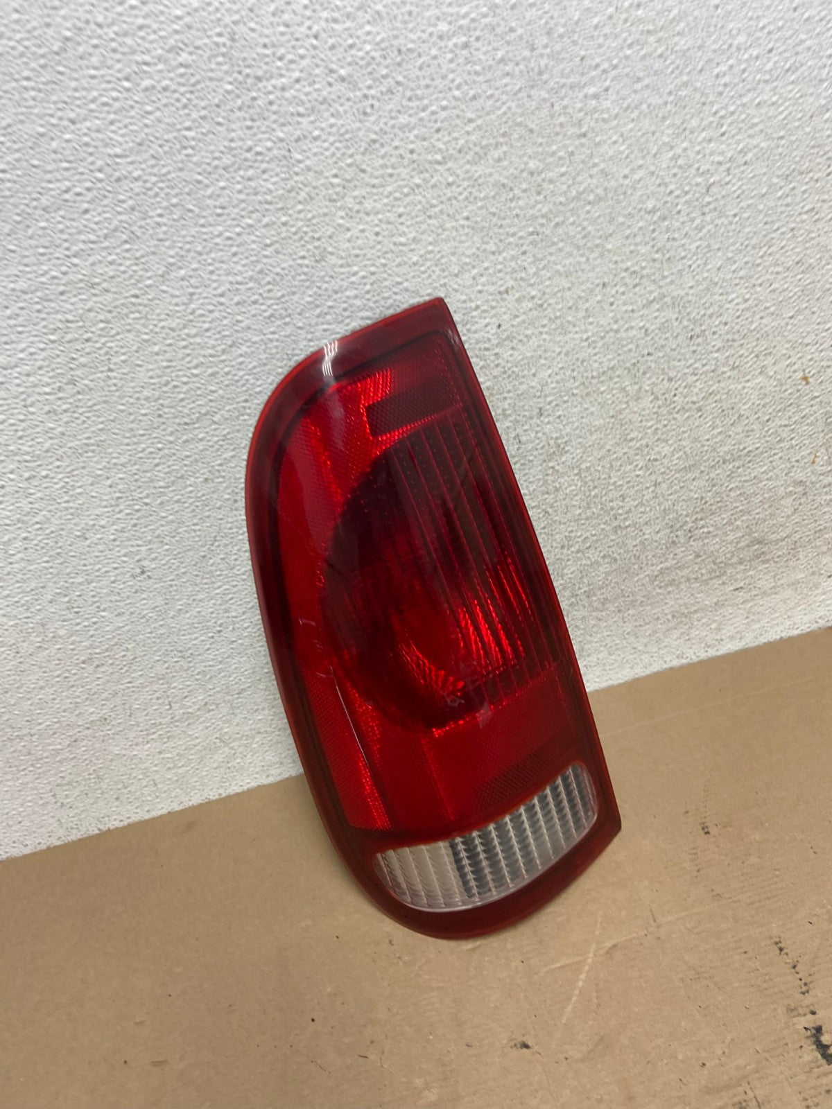 1997 to 2003 Ford F150 F-150 Left Driver LH Side Tail Light AF4433 LK2