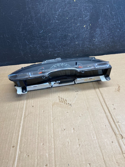2001-2002 Ford Econoline E250 E350 Van Speedometer Instrument Cluster AD7074 DG4