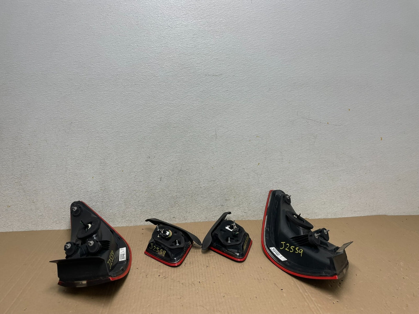 2010 to 2013 Mercedes E-Class Coupe Left+Right Set Inner Tail Lights OEM j2559 D12