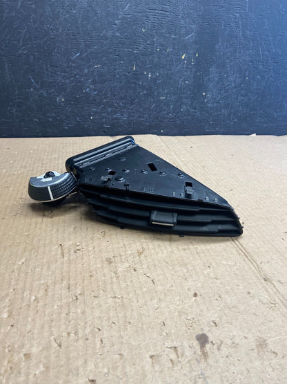 2013 to 2016 Ford Escape Right Passenger Side Dash Air Vent ae3916 DG0