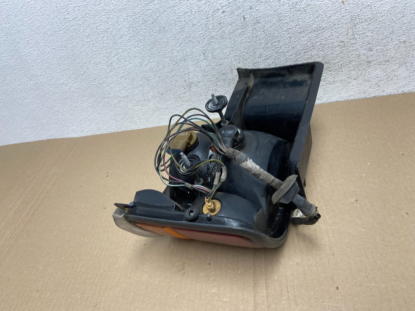 1989 to 1992 Dodge Spirit Left Driver LH Side Tail Light ae9444 DG4