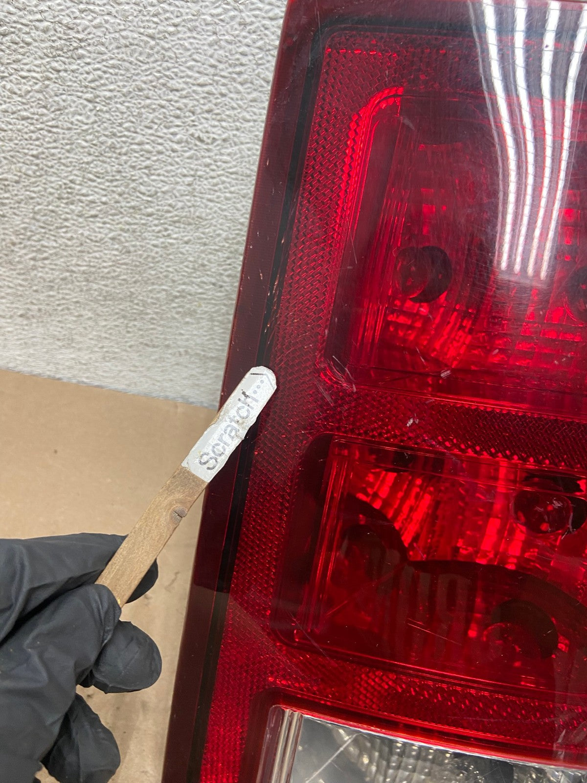 2005 - 2006 Jeep Grand Cherokee Right Passenger Rh Tail Light AG4966 LK3