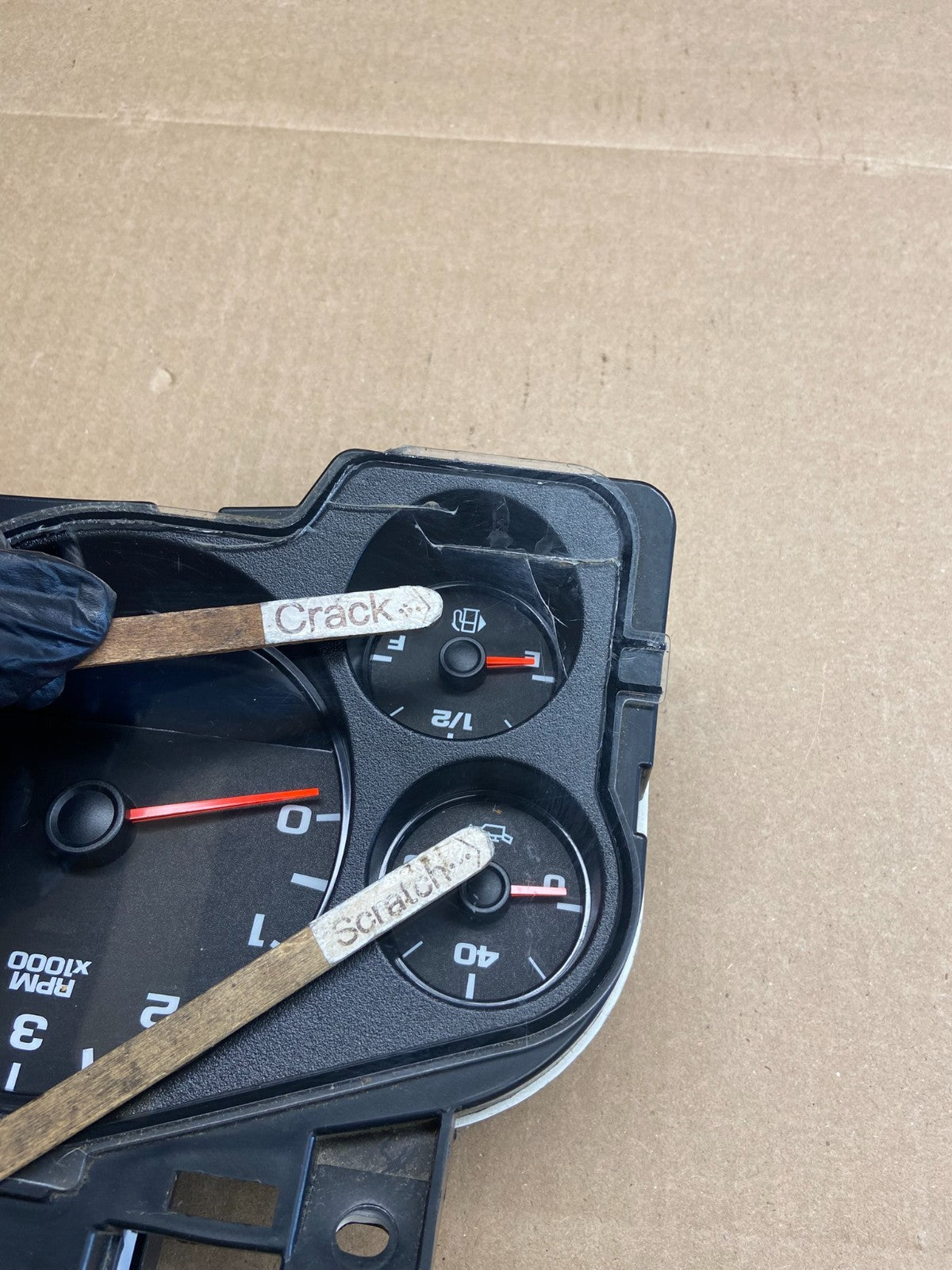 2007 to 2013 Chevrolet Silverado Suburban Cluster Gauge Speedometer OE ac6097 DG3