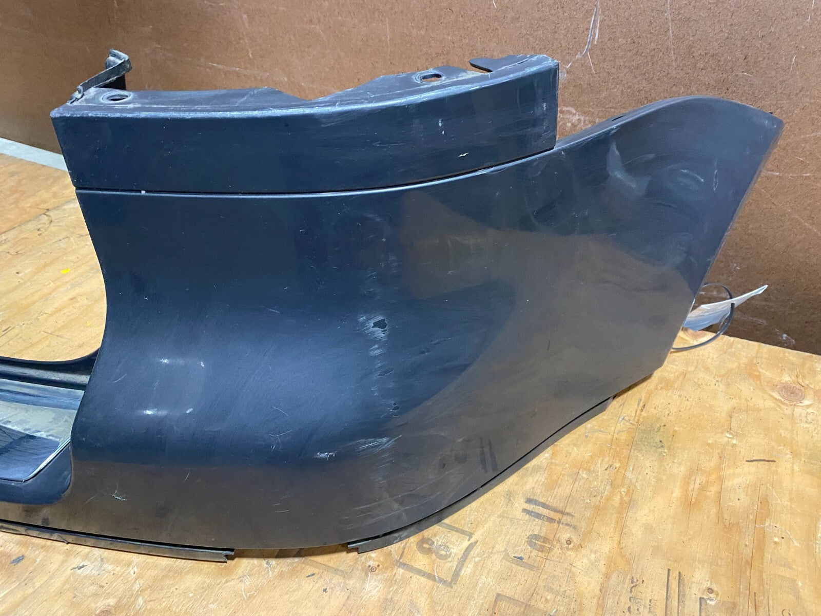2004 to 2010 Volkswagen Touareg 3.2L Rear Bumper Cover G60121