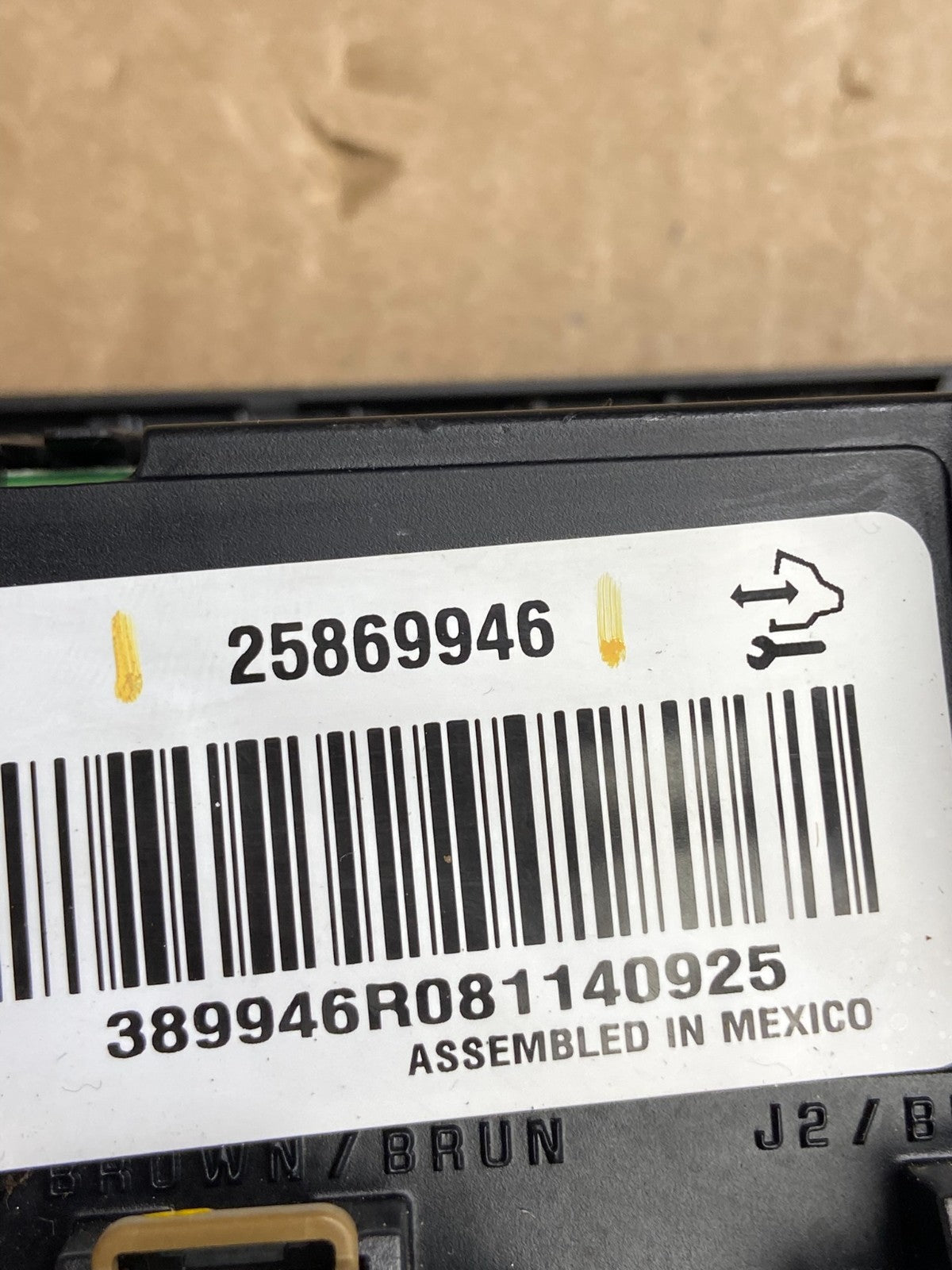 2007-2011 GMC Yukon Tahoe Automatic Climate Temperature Temp Control AE1825 DG5