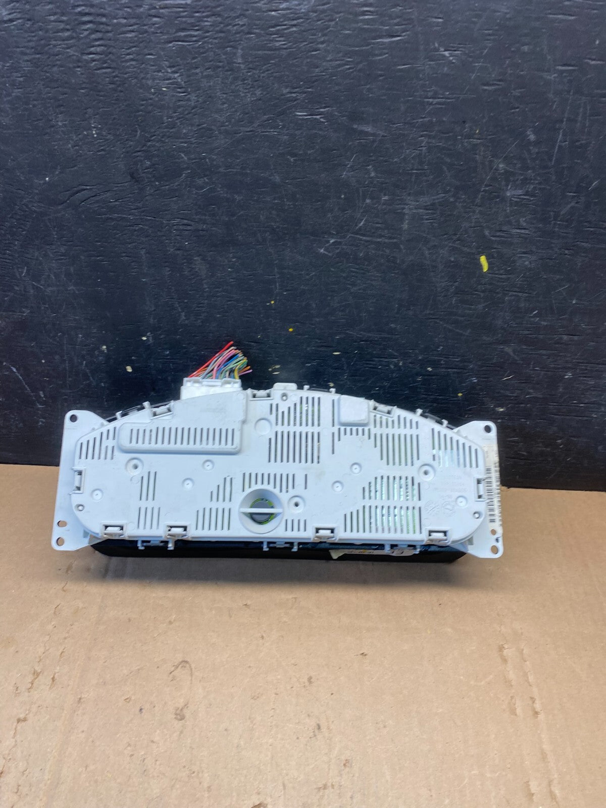 200t to 20012 Nissan Pathfinder Xterra Frontier Speedometer Cluster Gauge M15484
