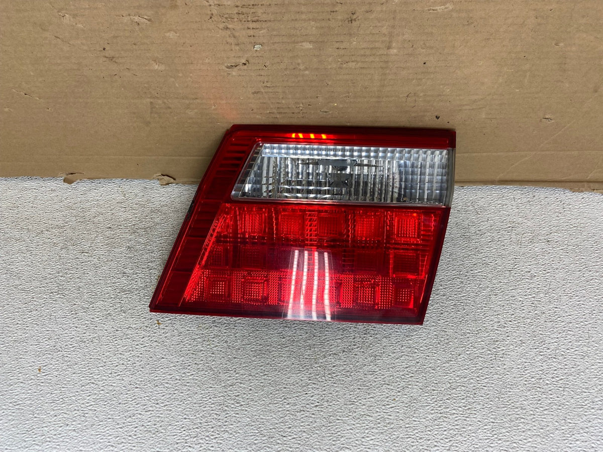 2005 2006 2007 Honda Odyssey Inner Right Passenger RH Tail Light AG9205 LK0