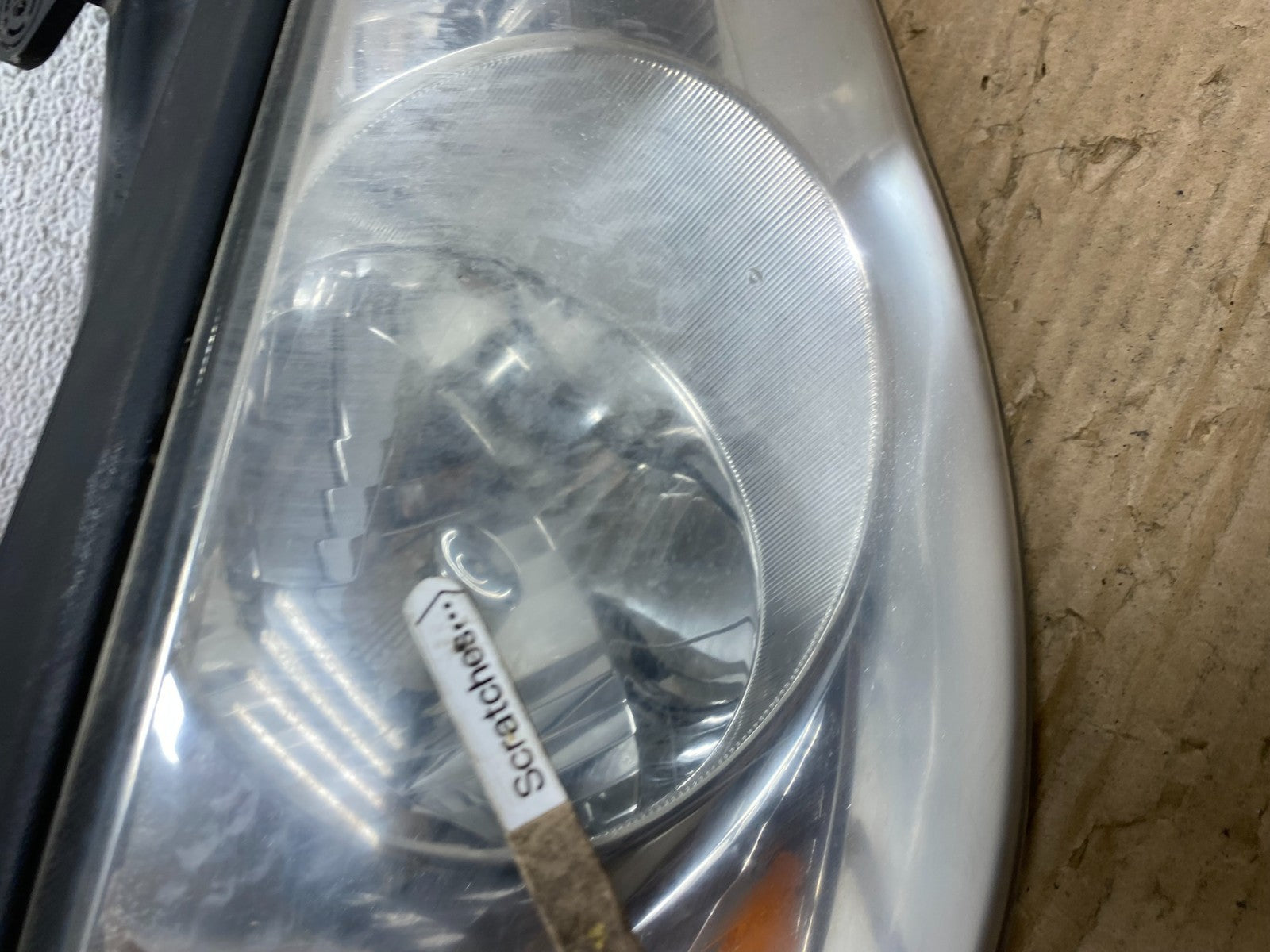 2007 2008 2009 2010 Hyundai Elantra Right Passenger Side Headlight AD4088 DW3