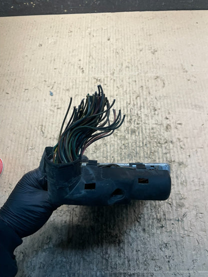 2003  Ford E250 E350 4.2L Engine Control ECU ECM Computer Module V5432  DG1