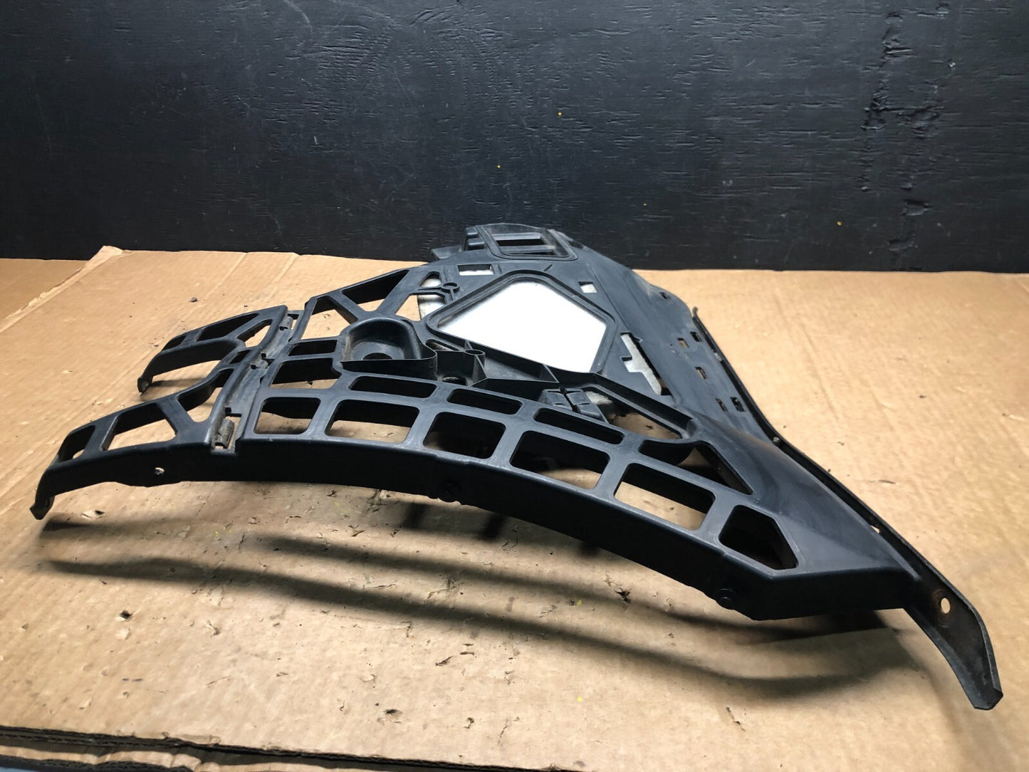2007-2012 Mercedes GL450 X164 Rear Right Bumper Bracket Support Frame G36922