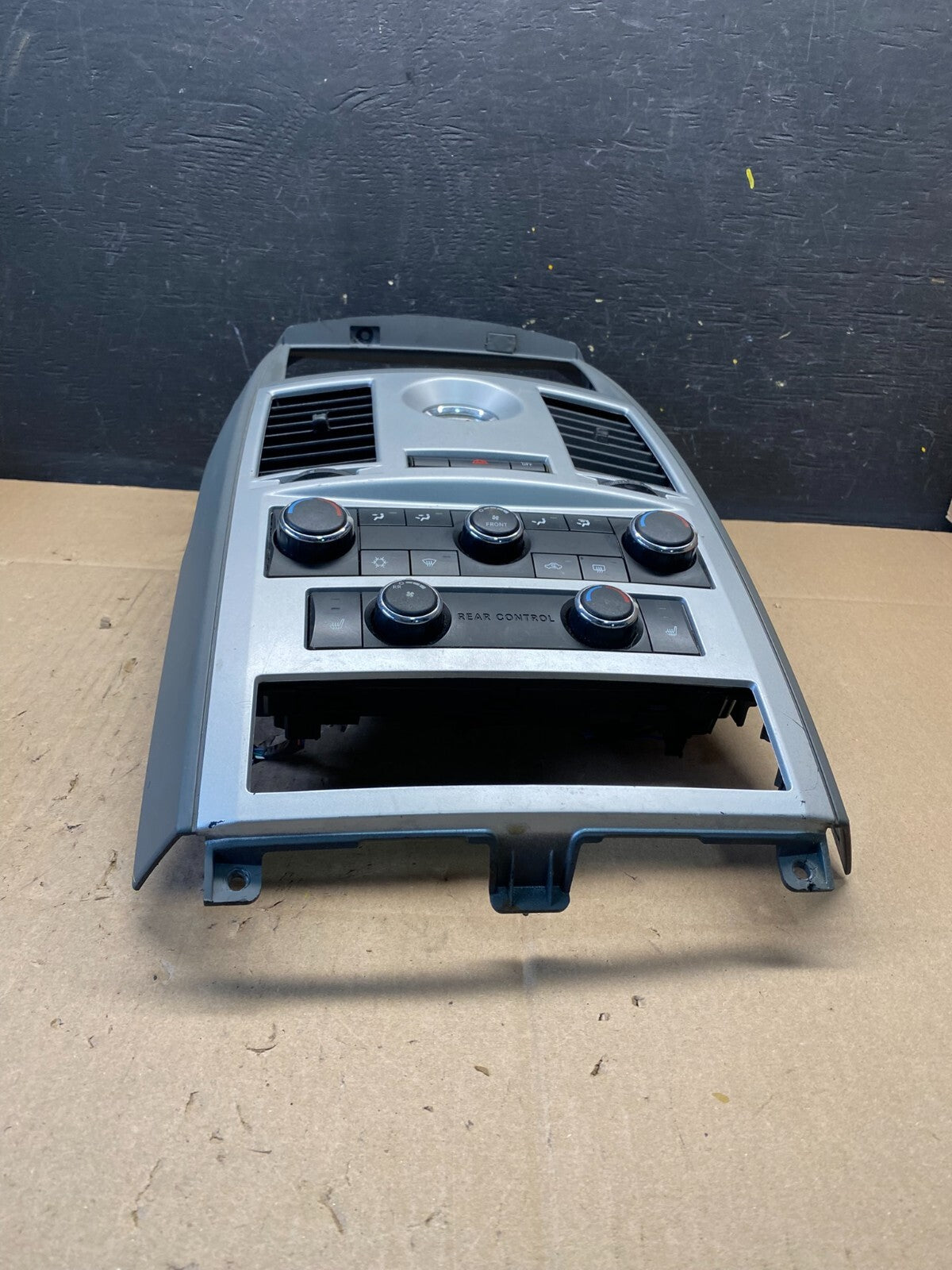 2008 - 2010 Dodge Grand Caravan Radio Bezel Climate Control Heat Heater L8944 DG1