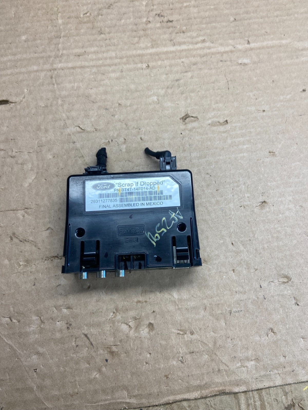 2013-2019 Ford Escape USB Card Reader Media Interface Control Module AF2591 DG3