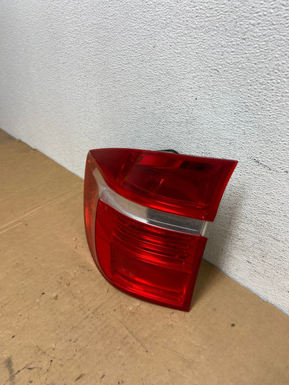 2007 to 2010 Bmw X5 E70 Left Driver Lh Side Tail Light AD2814 LK1