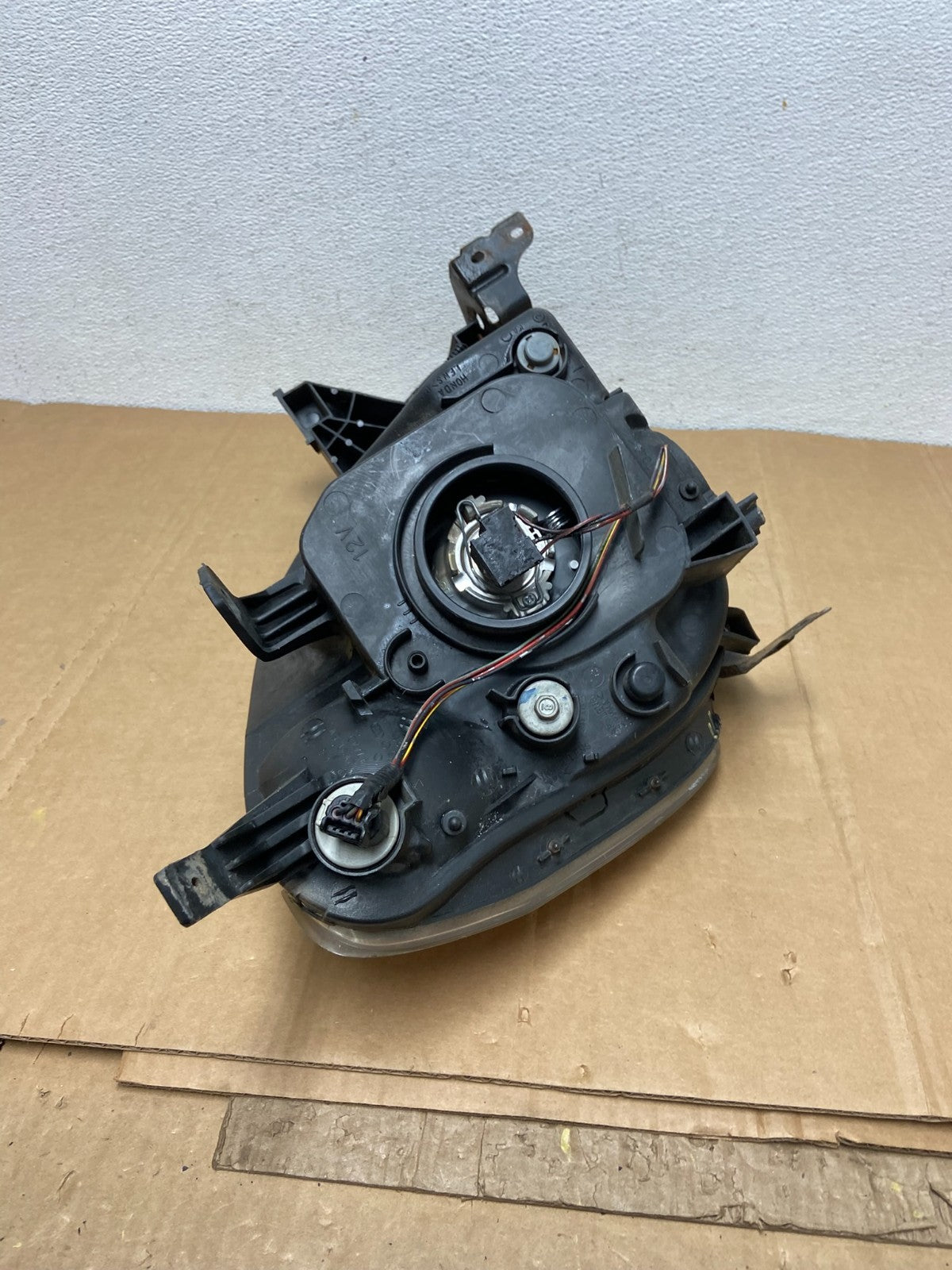 2002 to 2004 Honda Crv Cr-v Left Driver Halogen Headlight AC8374 DW11
