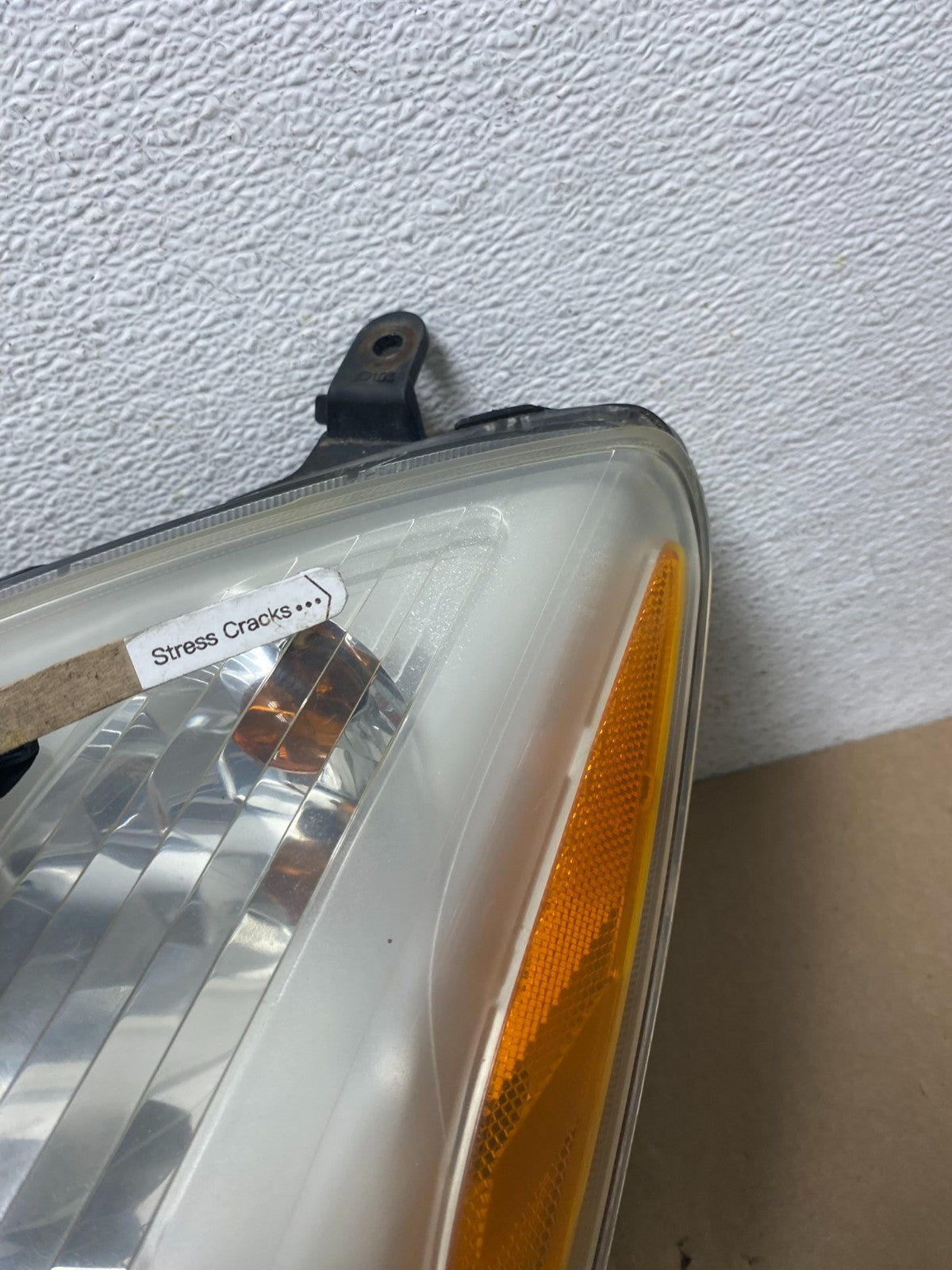 2006-2008 Toyota Yaris Hatchback Left Driver Halogen Headlight AG5449 DW5