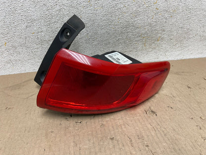 2010-2018 Lincoln Mkt Right Passenger Rh Side Tail Light AH7643 LK0