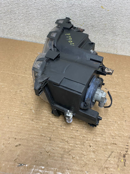 2002 to 2005 BMW 3 E46 Sedan Right Passenger RH Halogen TYC Headlight Z2904 DW7