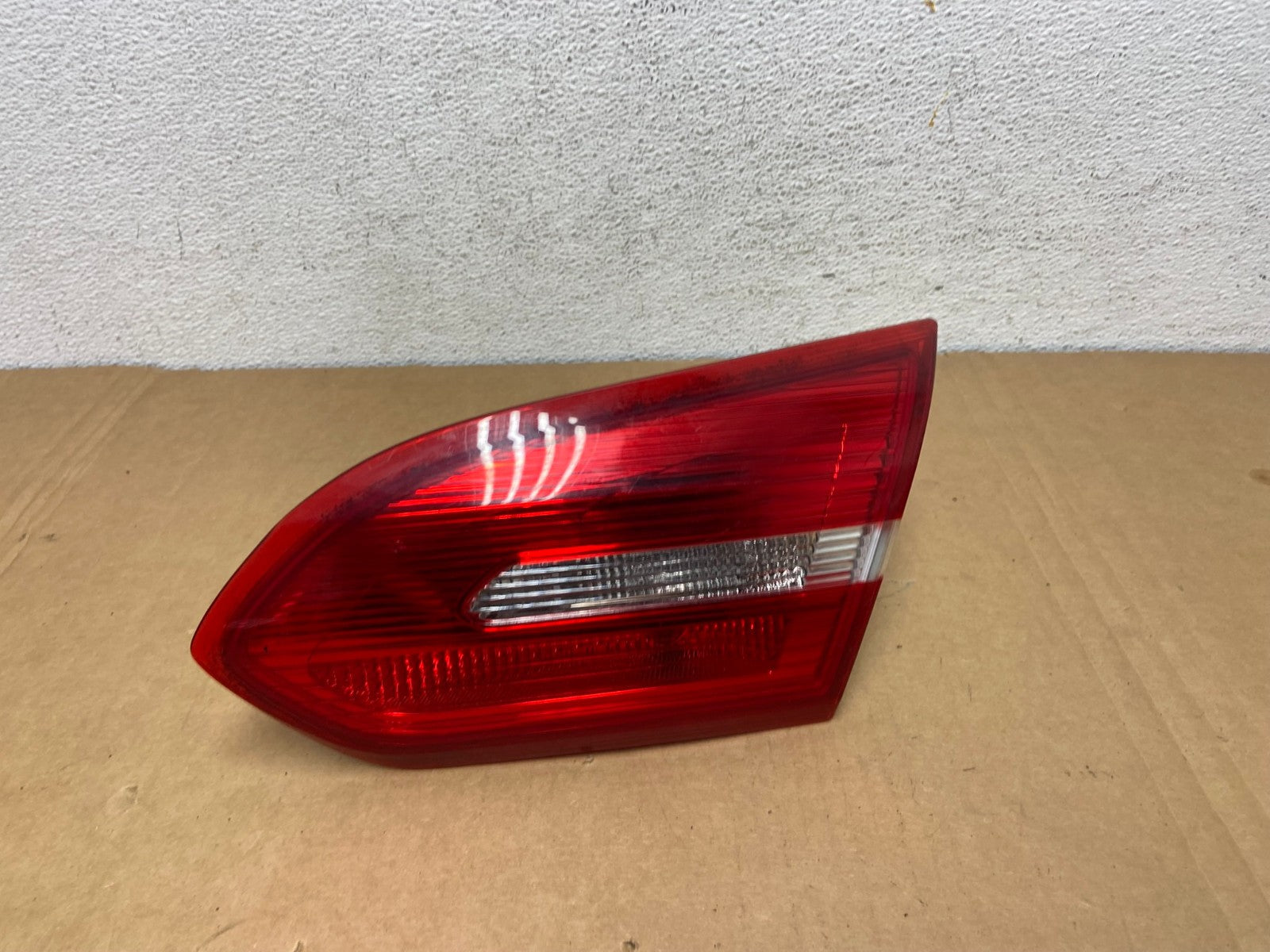 2015 - 2018 Ford Focus Sedan Right Passenger RH Inner Tail Light AD2575 LK0
