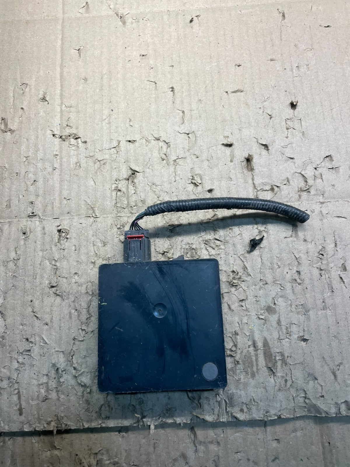 2013 to 2018 Ford Lincoln Rear Radar Blind Spot Module x8743 DG0
