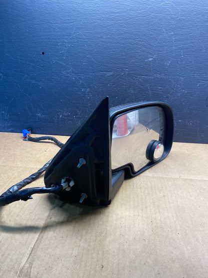 2003-2006 Chevrolet Avalanche Right Passenger Turn Sgn View Door Mirror ad3574DG10
