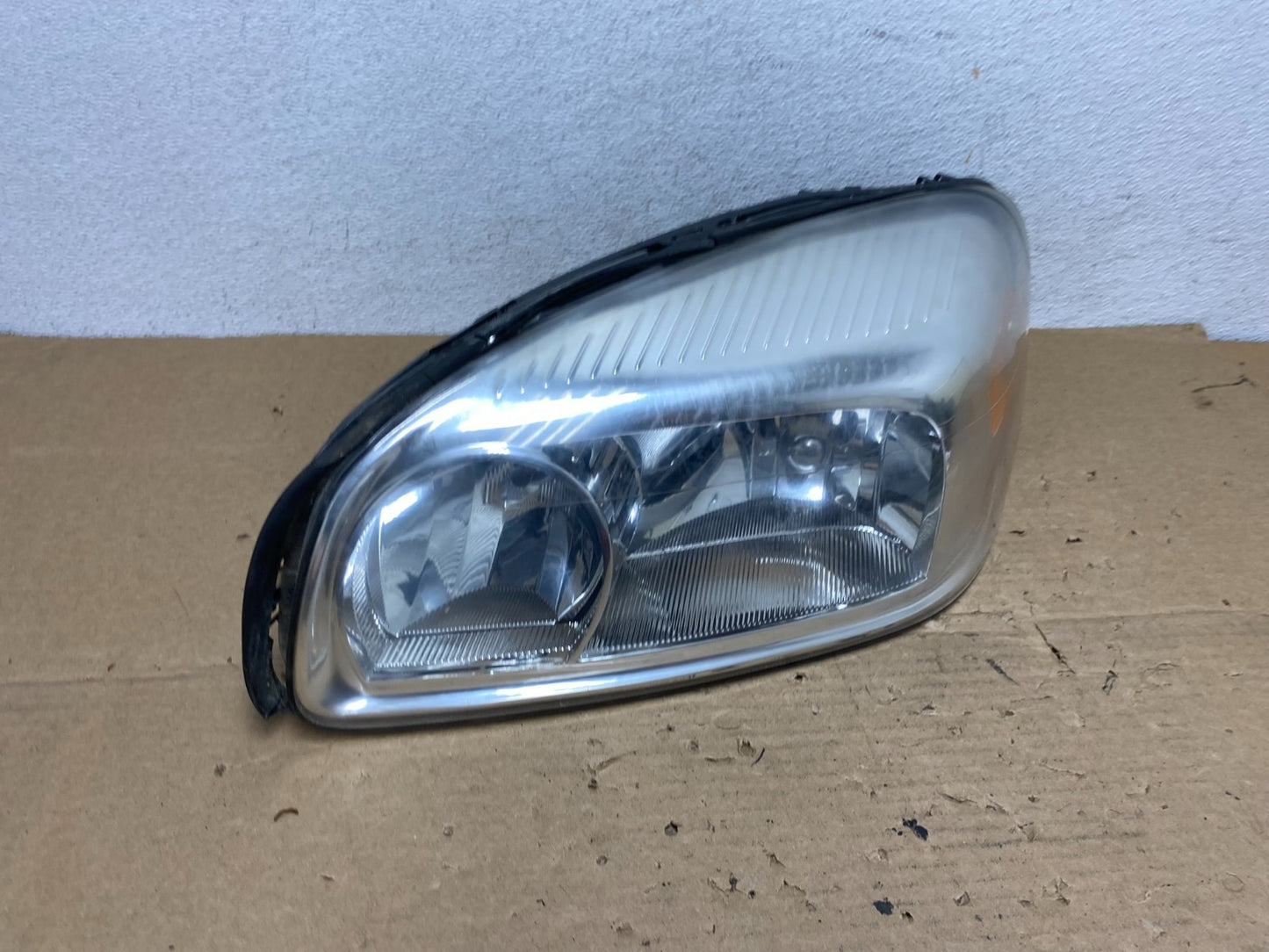2005 - 2009 Pontiac Montana / Uplander Left Driver LH Headlight AD4049 DW2