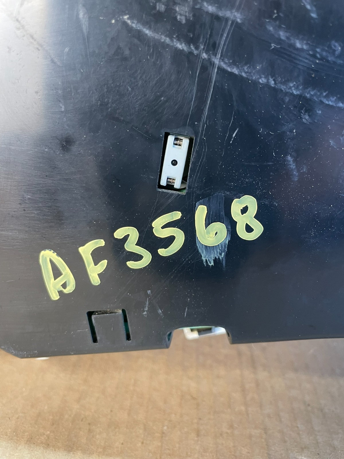 2002 GMC Yukon Speedometer Cluster Gauge AF3568 DG10