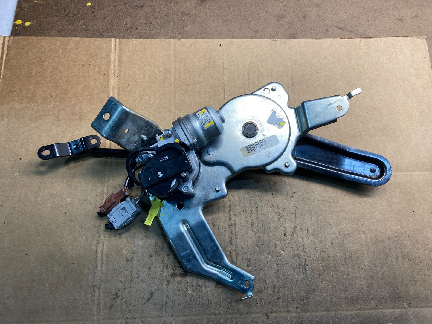 2007 - 2013 Acura MDX Honda Odyssey  Lift Gate Trunk Lid Motor Actuator Y4163 DG1