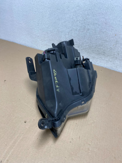 2008 2009 2010 Saturn Vue Right Passenger Halogen Headlights AF3047 DW8