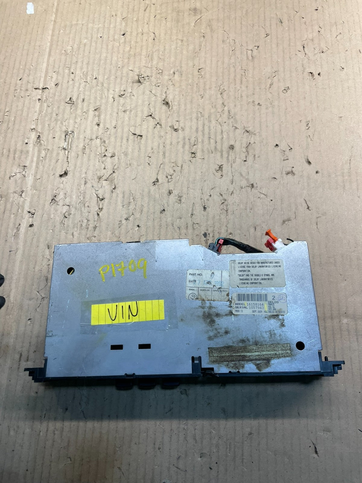 1988 to 1992 Buick Regal  Radio AM/FM Cassette Player Oem X0862 DG4