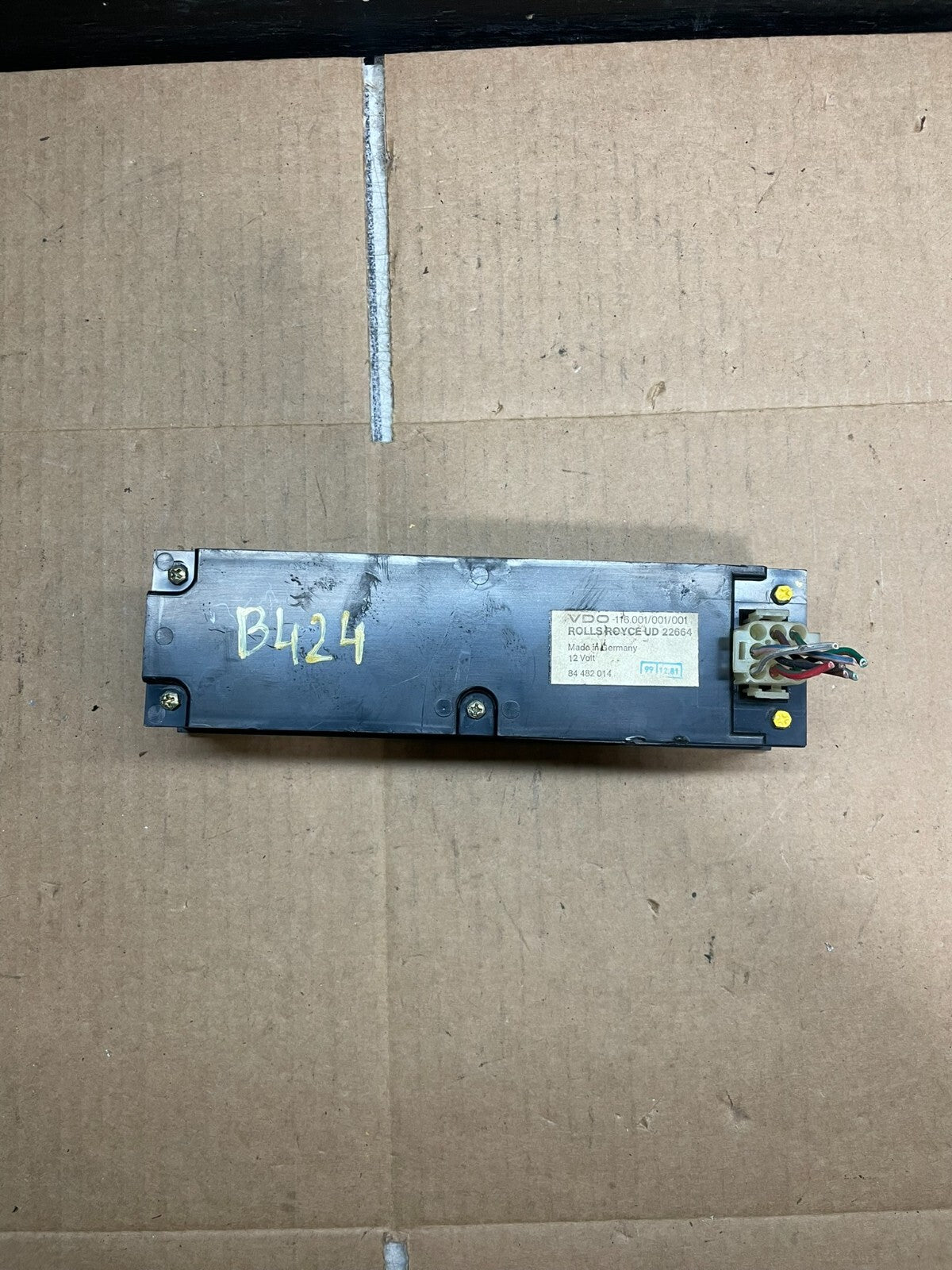 1981 to 1991 Rolls-Royce Silver Spirit Digital Clock Outside Temperature P00945