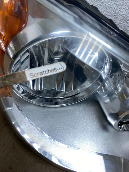 2011 to 2016 Chrysler Town and Country Right Passenger Headlight AF5869 DW3