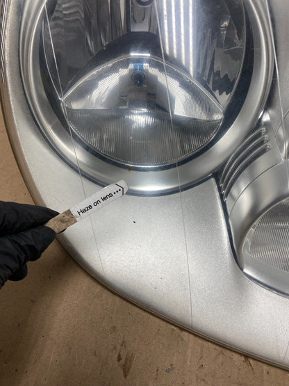 2004 - 2006 Porsche Cayenne Right Passenger Side Halogen Headlight AD7758 DW3