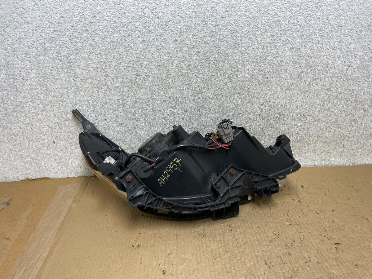 2009-2013 Subaru Forester Left Driver LH Halogen Headlight AH2957 DW7