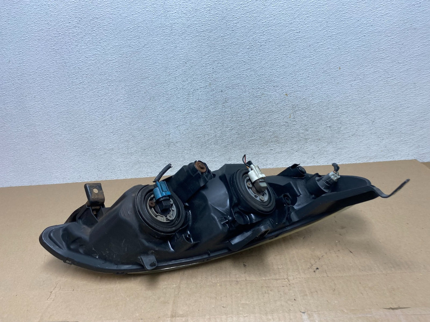 2004 2005 Honda Civic Sedan Headlight Halogen Left Driver Lh AE6747 DW5