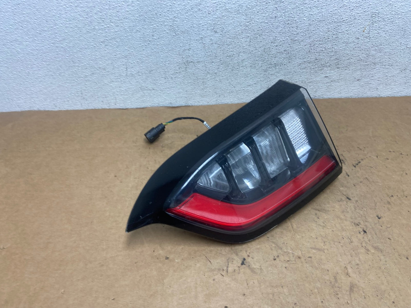2019 to 2023 Jeep Cherokee Right Passenger Side Tail Light Inner AD5256 LK2
