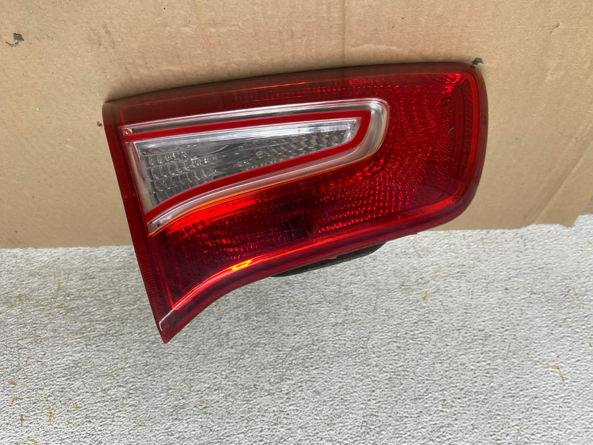 2011 to 2013 Kia Sportage Left Driver LH Side Inner Tail Light AI1158 LK0
