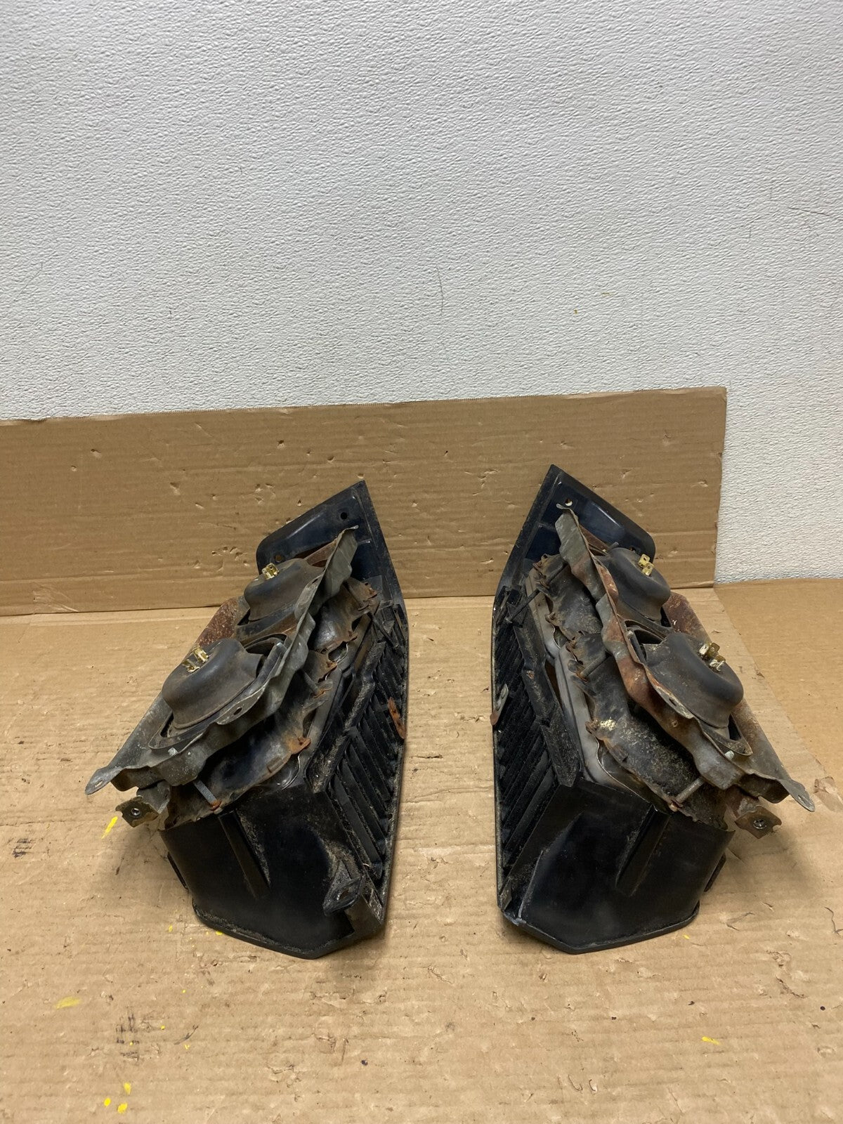 1984 1985 Honda Accord Left+Right Set Headlights + Bezel Oem O3698 DG7