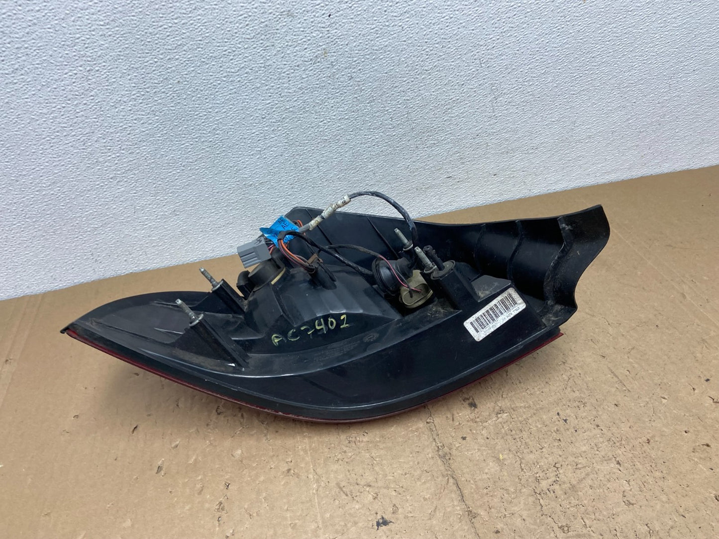 2000 - 2003 Mercury Sable Sedan Right Passenger Rh Side Tail Light AC7402 DW7