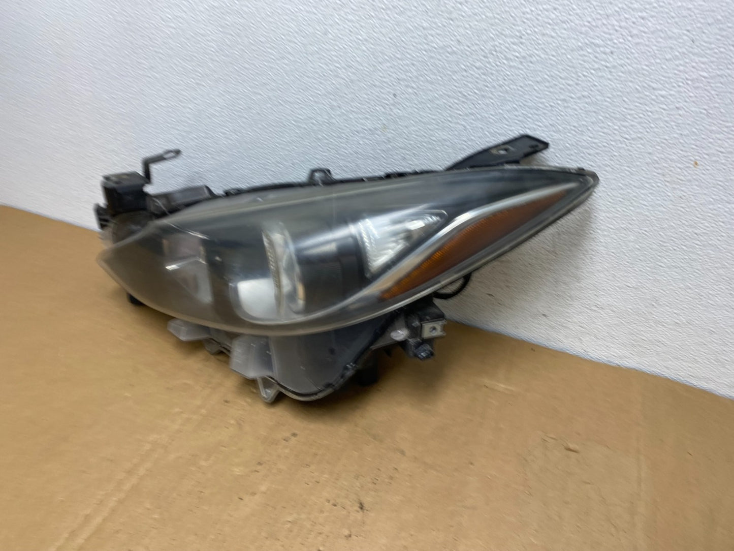 2014 - 2016 Mazda 3 Halogen Left Driver Halogen Headlight DEPO AC8459 DW1