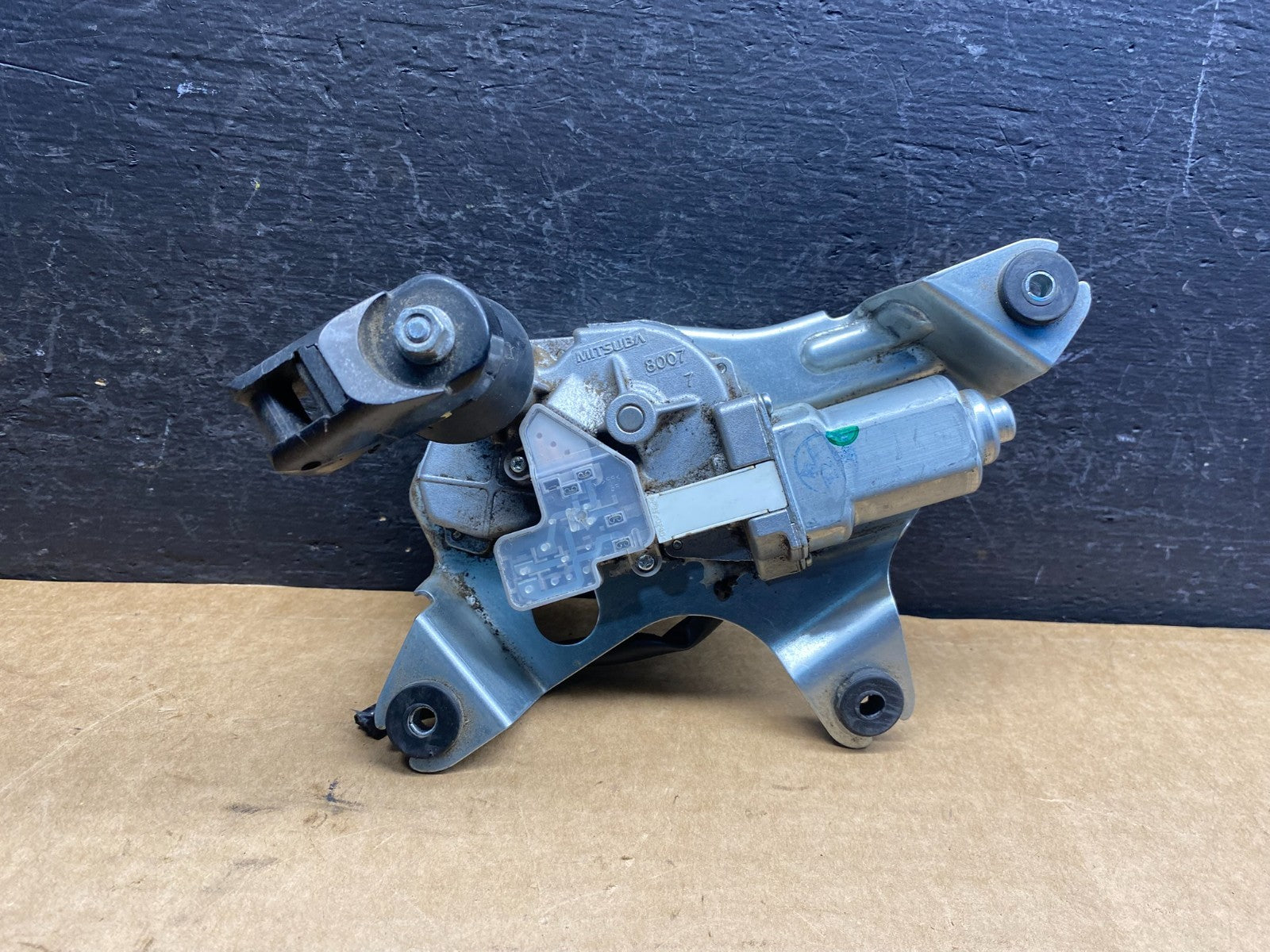 2011 to 2017 Nissan Quest Rear Wiper Motor AD75250