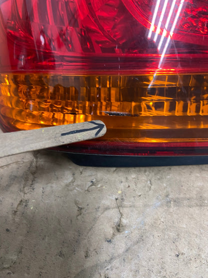 2001 - 2005 Lexus Gs300 Gs400 Gs430 Left Driver LH Side Tail Light AD1368 LK4