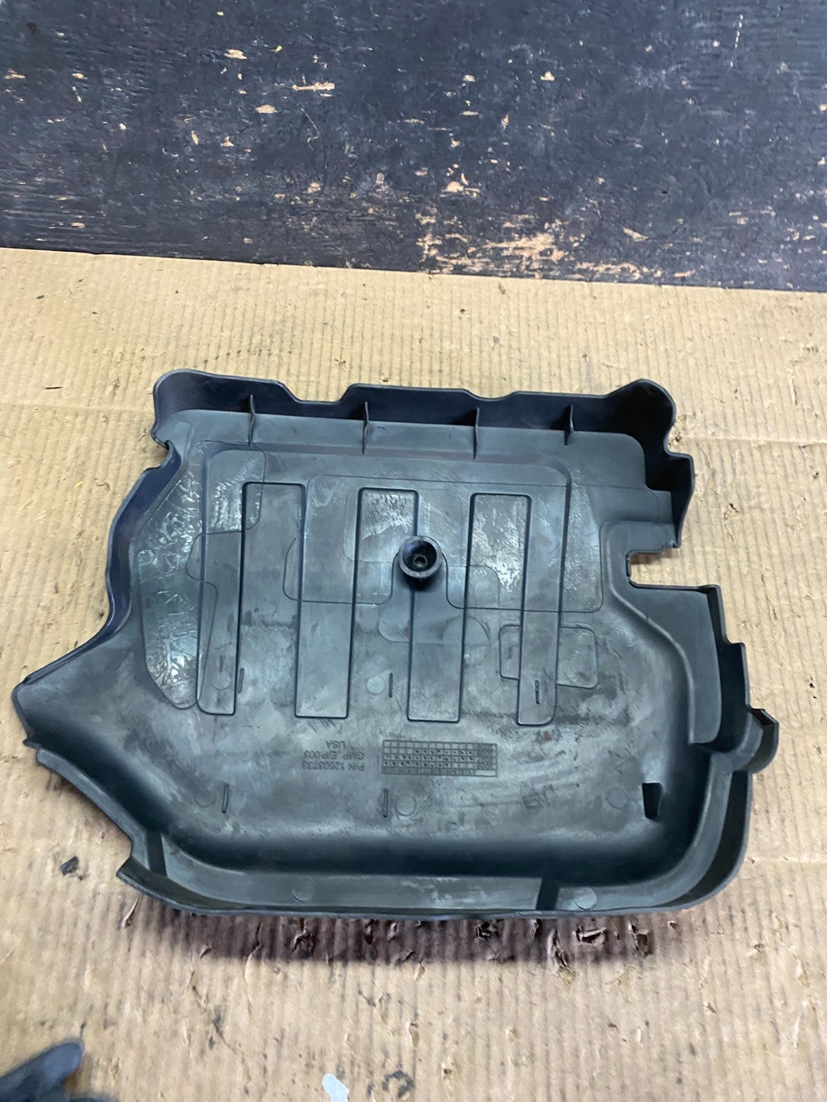 2008 to 2012 Chevrolet Malibu Engine Cover Plastic Motor Shield t6943 DG6