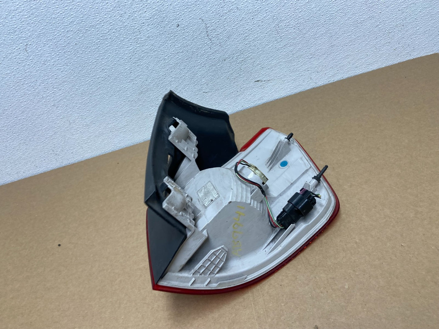 2010 to 2017 GMC Terrain Halogen Tail Light Left Driver Lh Side OEM AB9941 DW5