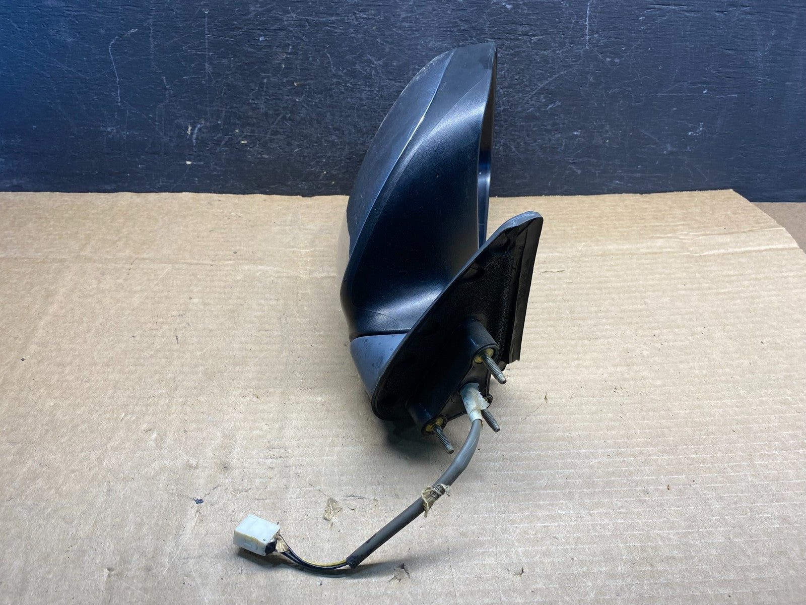 2000 to 2006 Toyota Tundra Right Passenger RH Side Door View Mirror AD9740 DW3