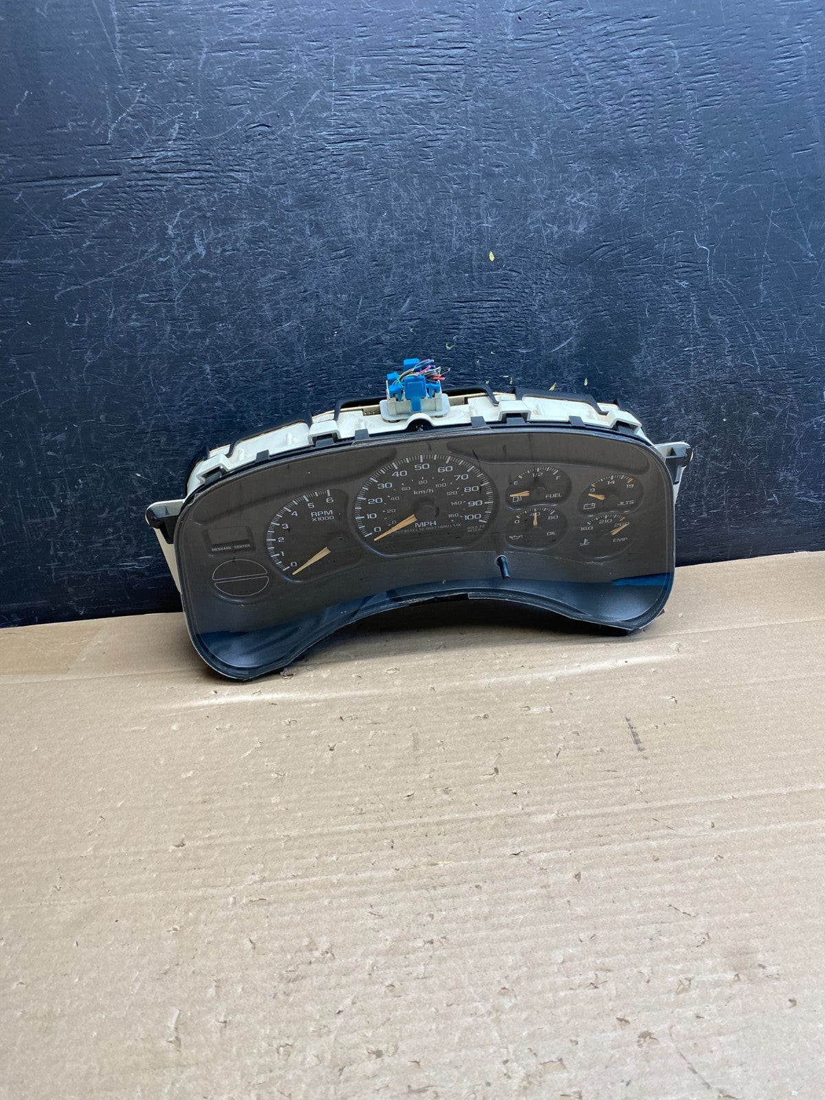 2002 GMC Yukon Speedometer Cluster Gauge AG6347 DG0