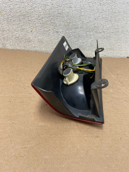 2003 to 2017 Chevrolet Express 1500 Left Driver Side Tail Light Oem Q8907 DW7