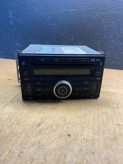 2013 - 2017 Nissan NV200 AM/FM Radio CD Player AM/FM ad3621 DG0