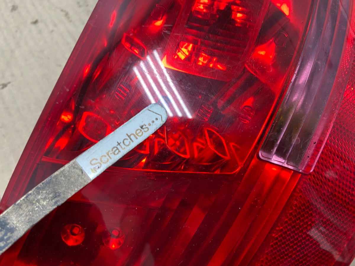 2006 2007 2008 Audi A6 Avant Wagon Left Driver LH Tail Light AH7641 LK3