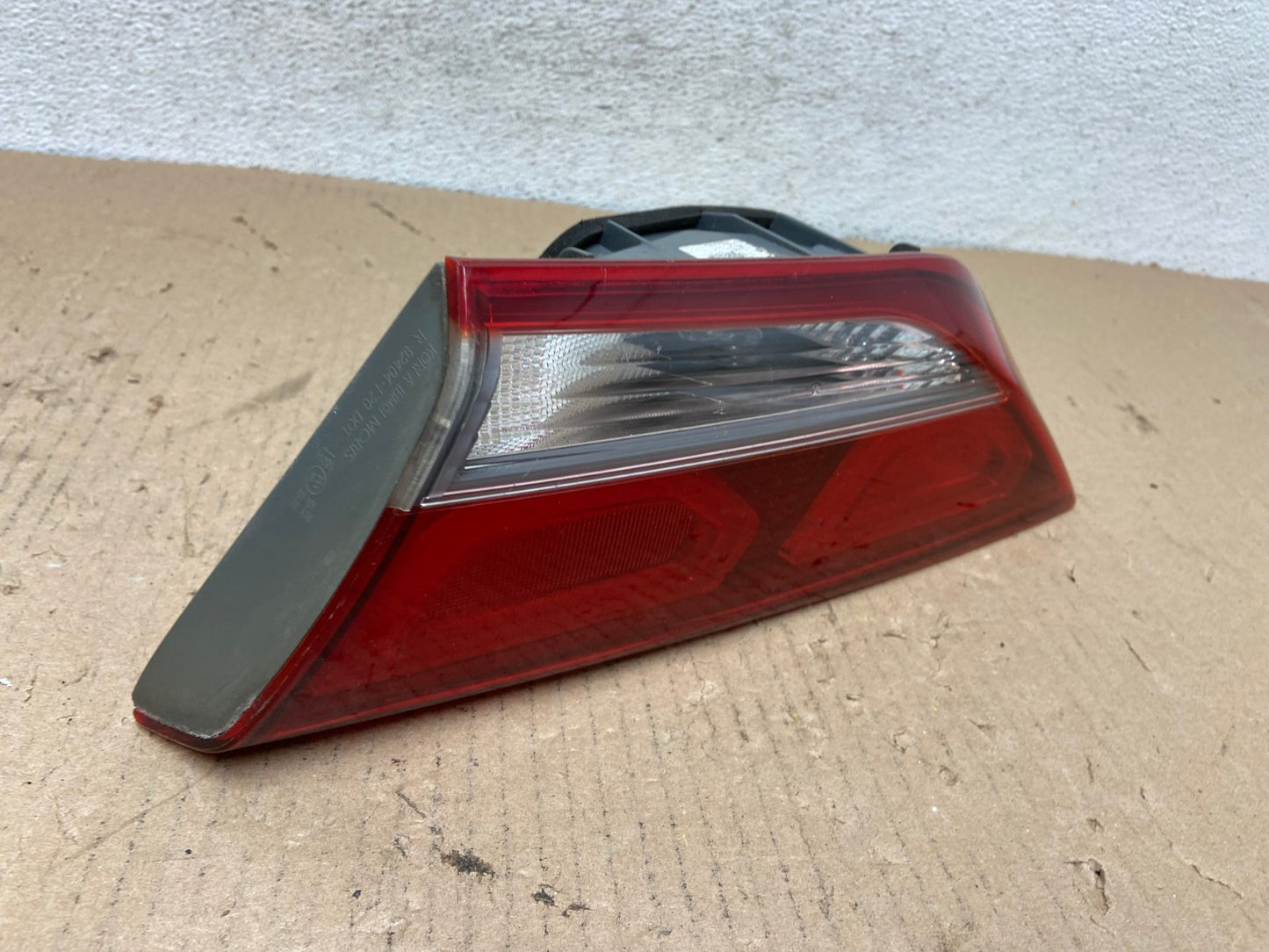 2017-2018 Hyundai Elantra Right Passenger RH Side Inner Tail Light AF3205 LK2