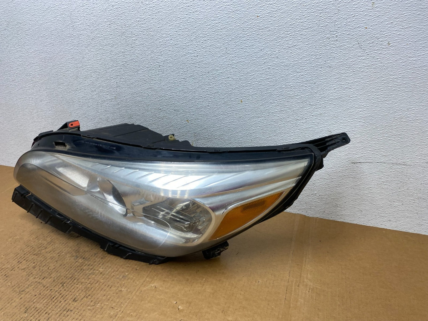 2013 2014 2015 Chevrolet Malibu Headlight Projector Left Driver Side AE03831
